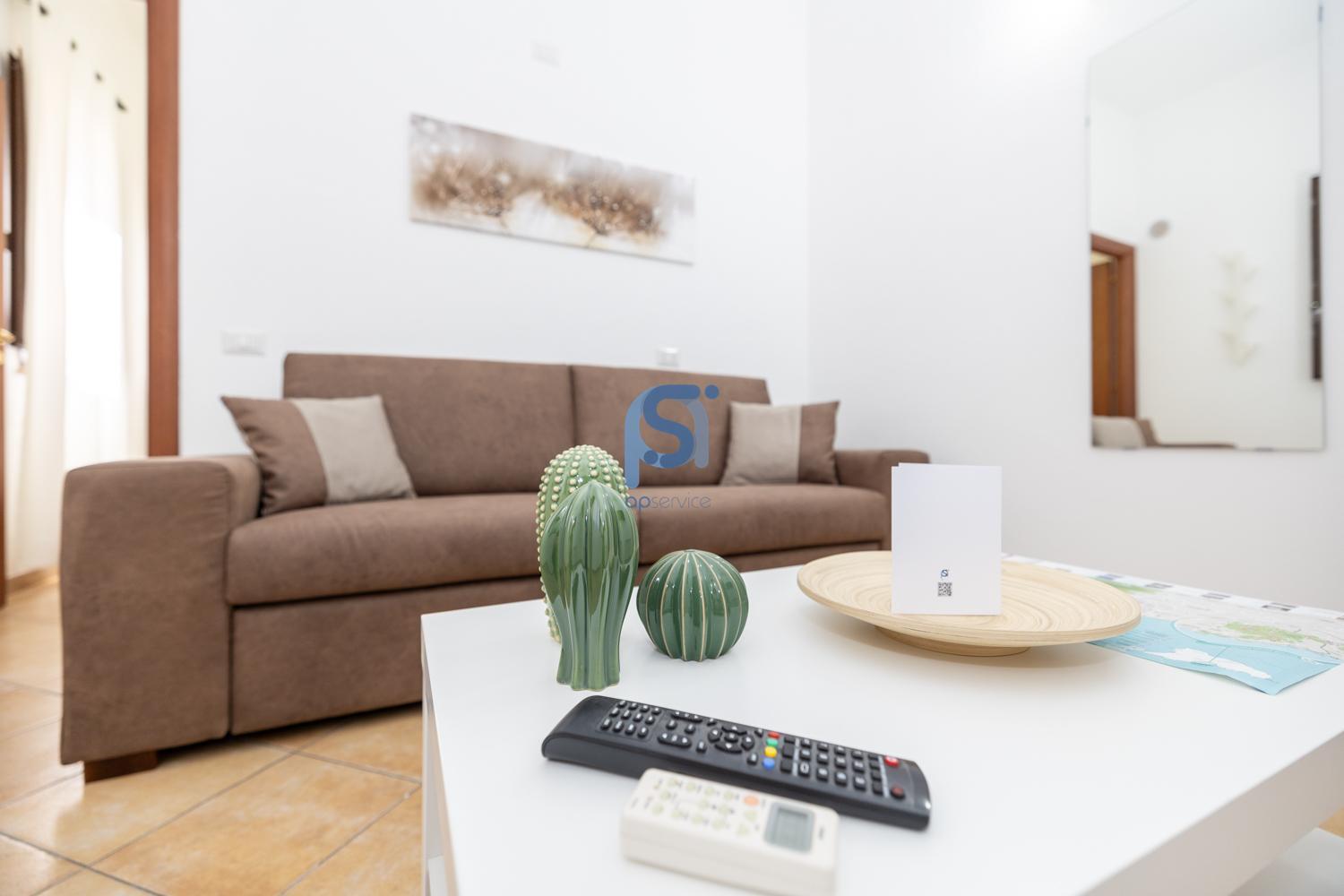 Ni Ni Apartments - Self Check In Чефалу Экстерьер фото